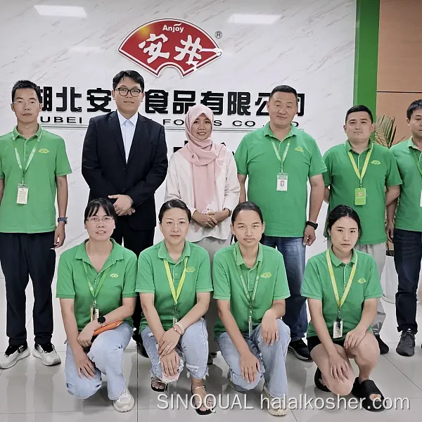 雅各之星 验厂合照