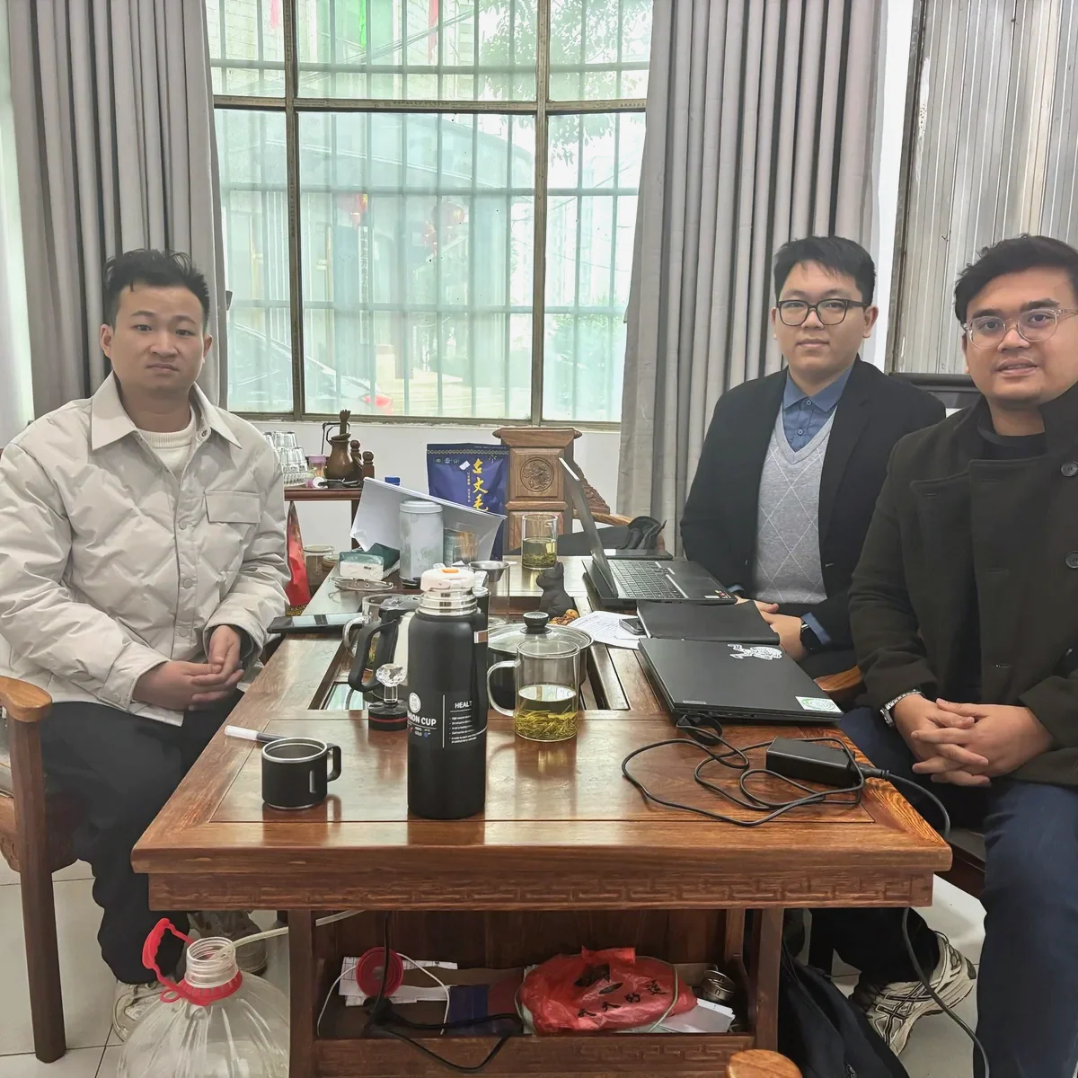雅各之星 验厂合照