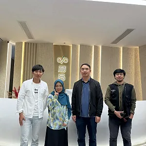 雅各之星 验厂合照