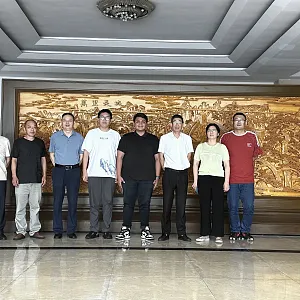 雅各之星 验厂合照