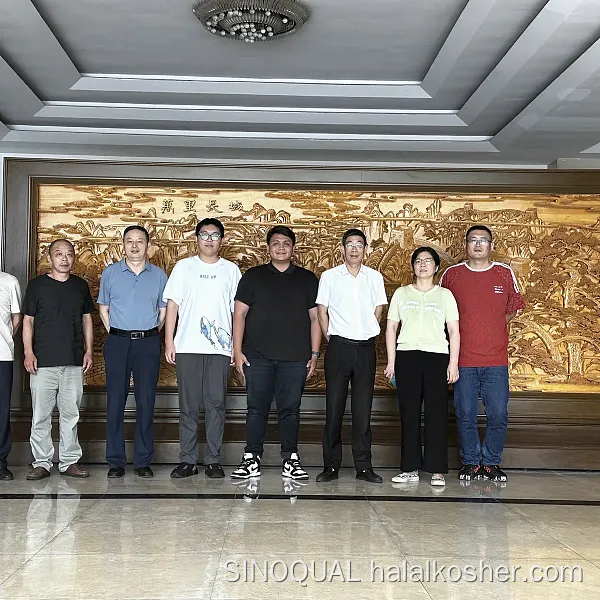 雅各之星 验厂合照