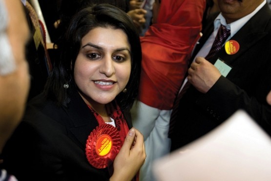 英国国会议员谢花·马哈茂德（Shabana·Mahmood）提醒穆斯林警惕猪肉